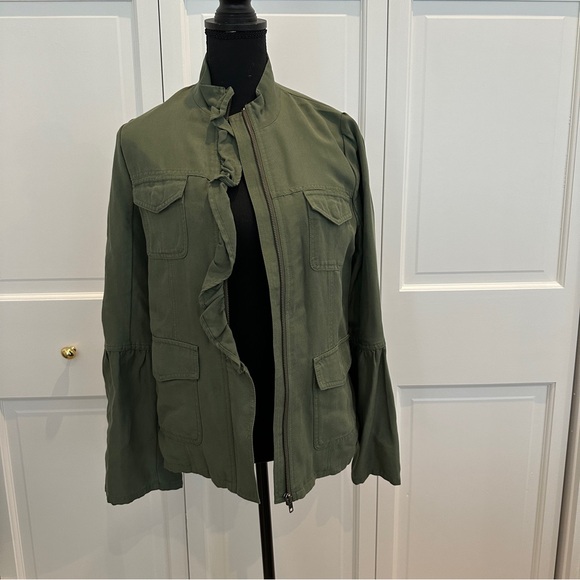 Hinge Green Ruffle Hem Utility Jacket - Picture 2 of 7
